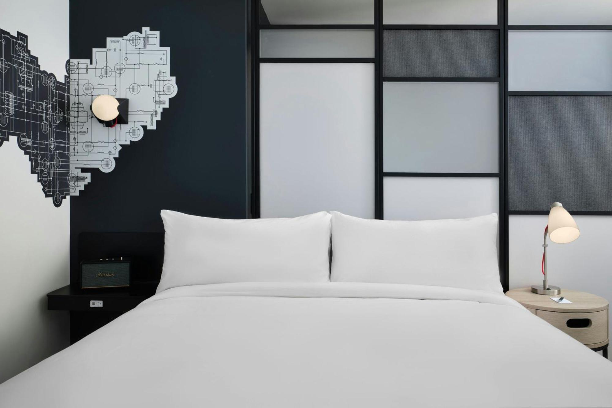 Aloft Waukee Hotel ภายนอก รูปภาพ