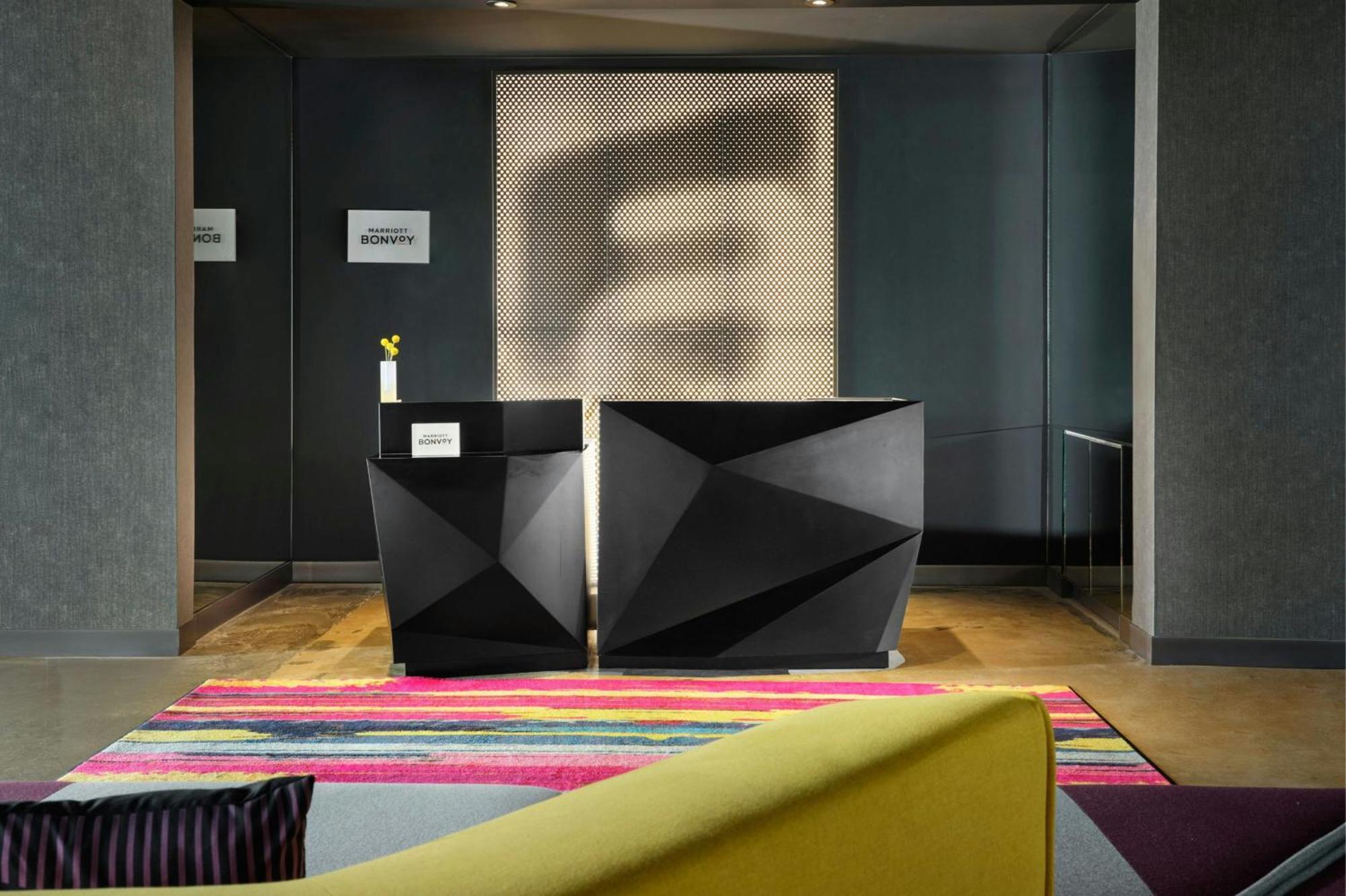 Aloft Waukee Hotel ภายนอก รูปภาพ