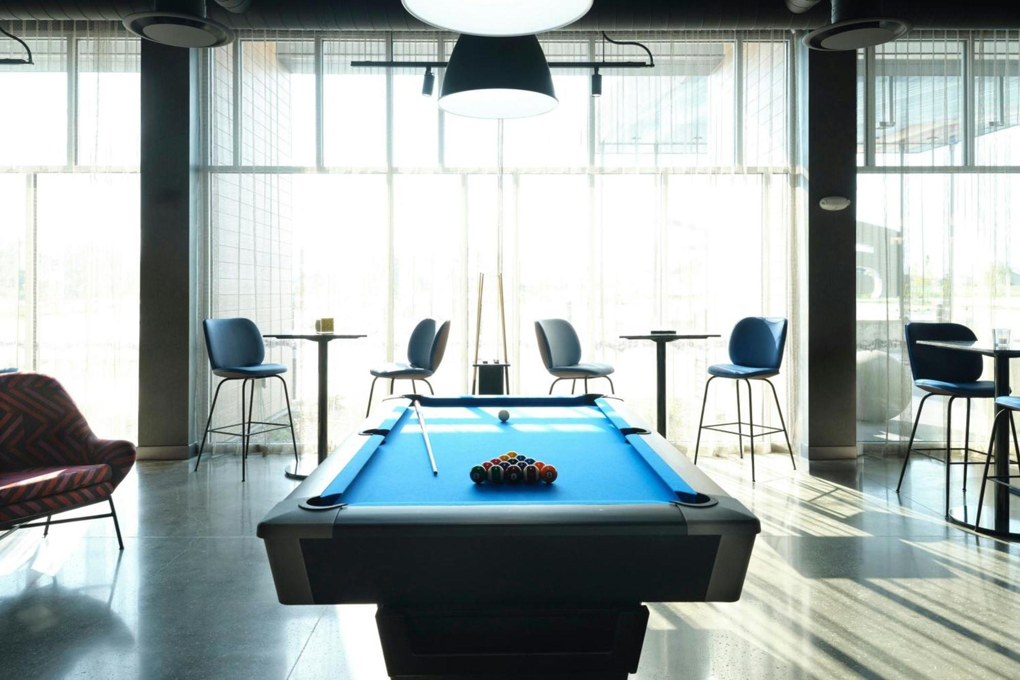 Aloft Waukee Hotel ภายนอก รูปภาพ